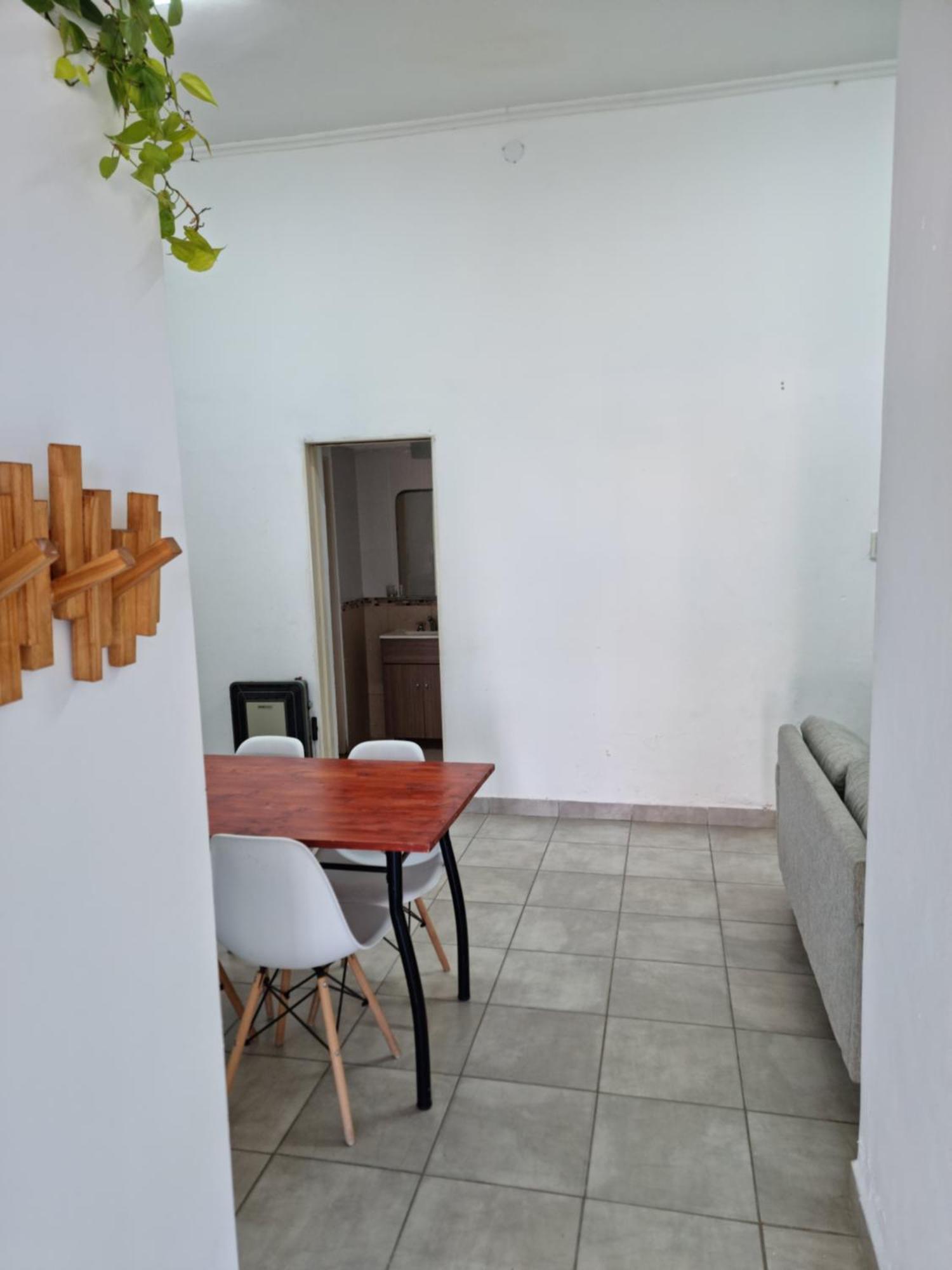 Departamento Familiar Muy Amplio Apartment